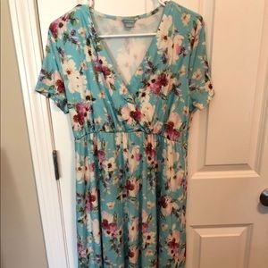 Liz Lange Maternity dress